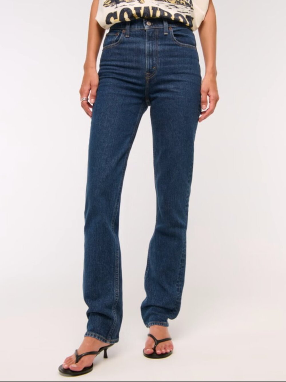 NWOT Abercrombie & Fitch The 90's Straight Ultra High Rise Jeans - 33/16 Long